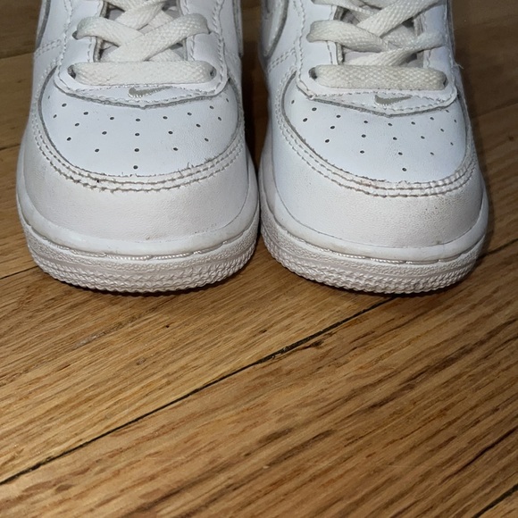 Nike Air Force 1 (White) - Picture 4 of 7